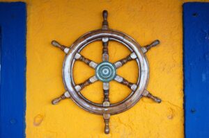 kubernetes vs docker compose, containers, orchestration tool